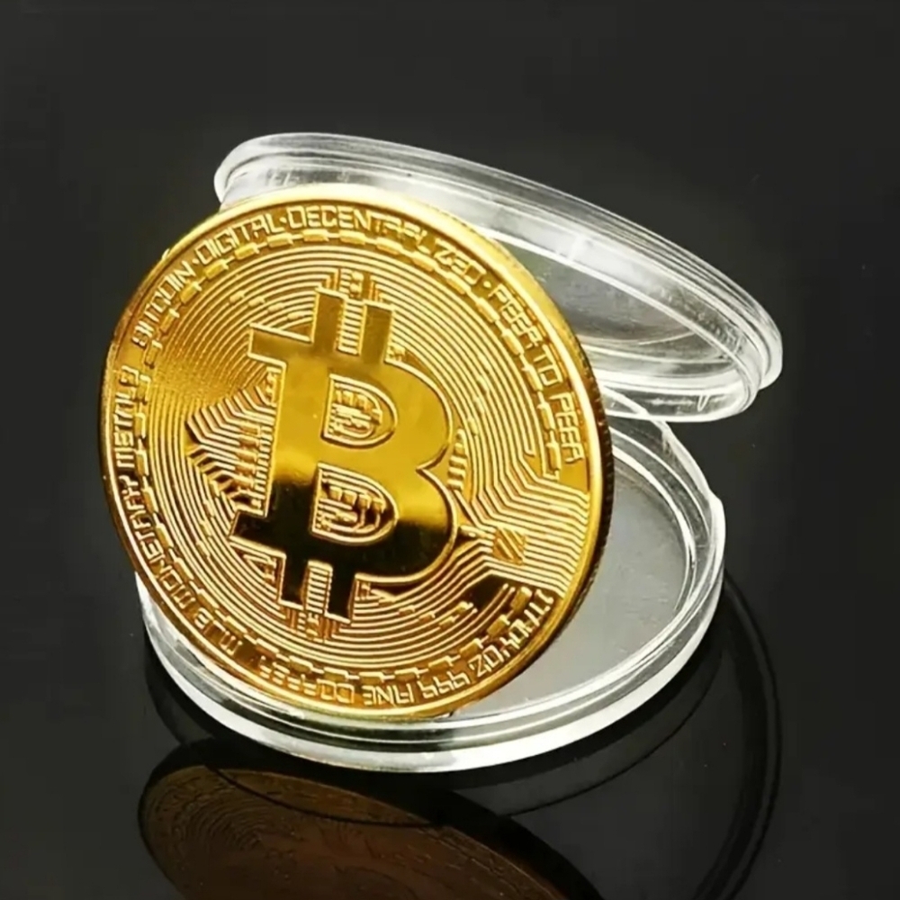 Gold Simulated Bitcoin Collectible Coin